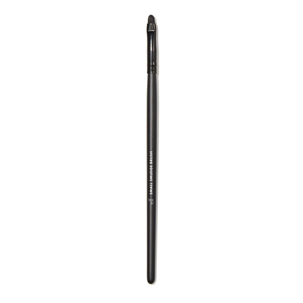 e.l.f. Small Smudge Brush for Precision Eyeshadow and Eyeliner. Synthetic