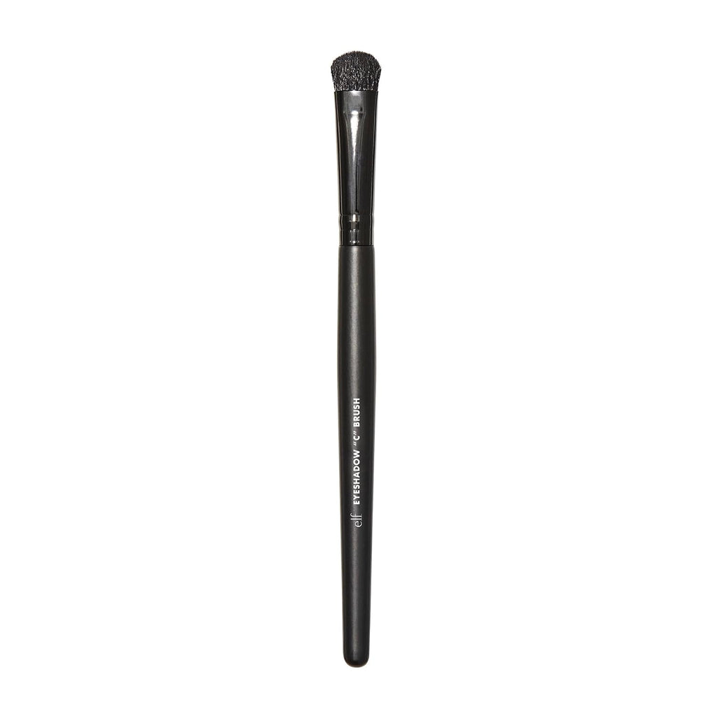 e.l.f. Eyeshadow C Brush. Curved Eyeshadow Brush For Blending & Diffusing. Helps Create The Perfect Smoky Eye. Vegan & Cruelty-Free