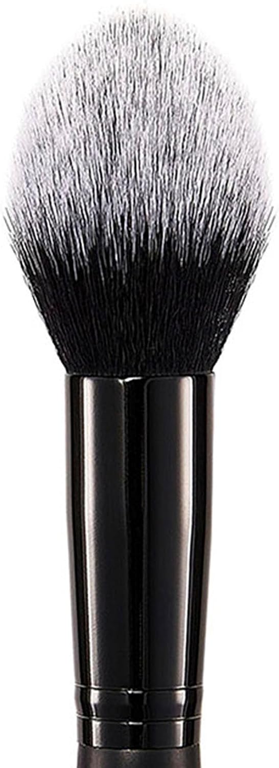 e.l.f. Pointed Powder Brush. Makeup Tool With Tapered End For Flawless Contouring & Highlighting. Vegan & Cruelty-Free