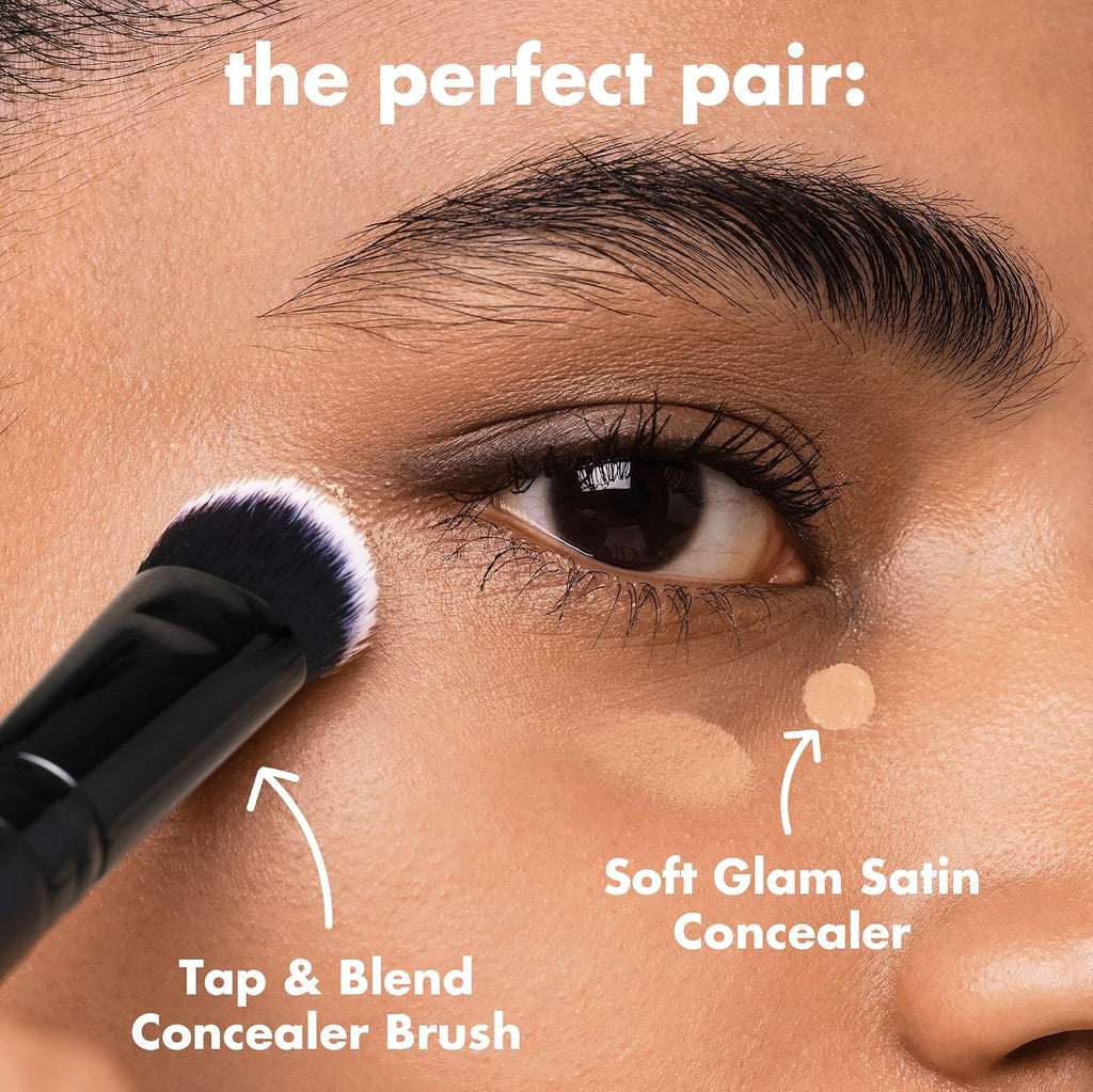 e.l.f. Tap & Blend Concealer Brush. Covers Blemishes & Dark Spots For An Airbrushed Finish With A Precision Tip. Synthetic. Vegan. & Cruelty-Free